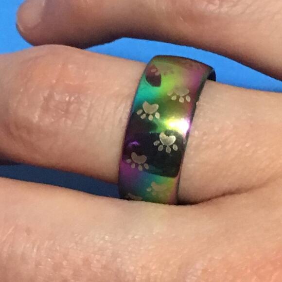 Stainless Steel Rainbow Paw Print Dog Cat Ring NWT - Picture 3 of 6